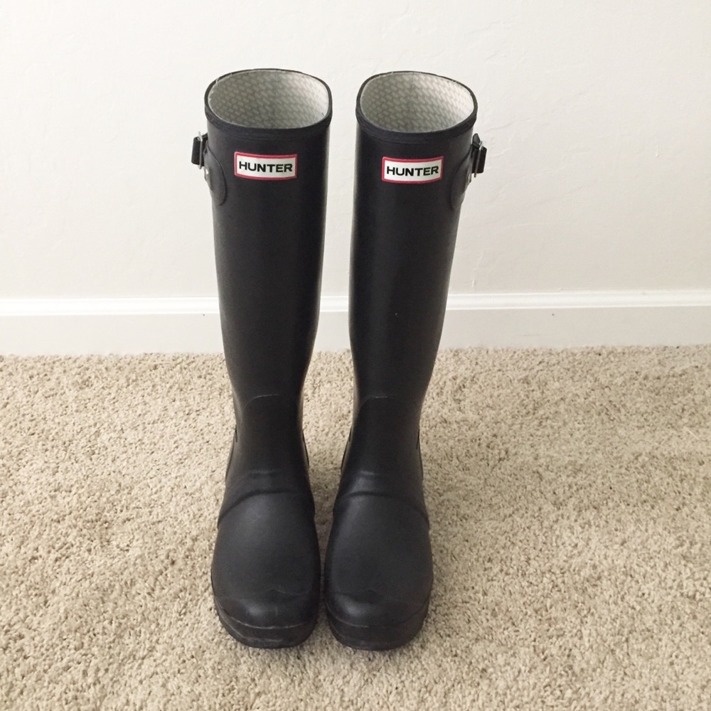 Hunter Matte Boots
